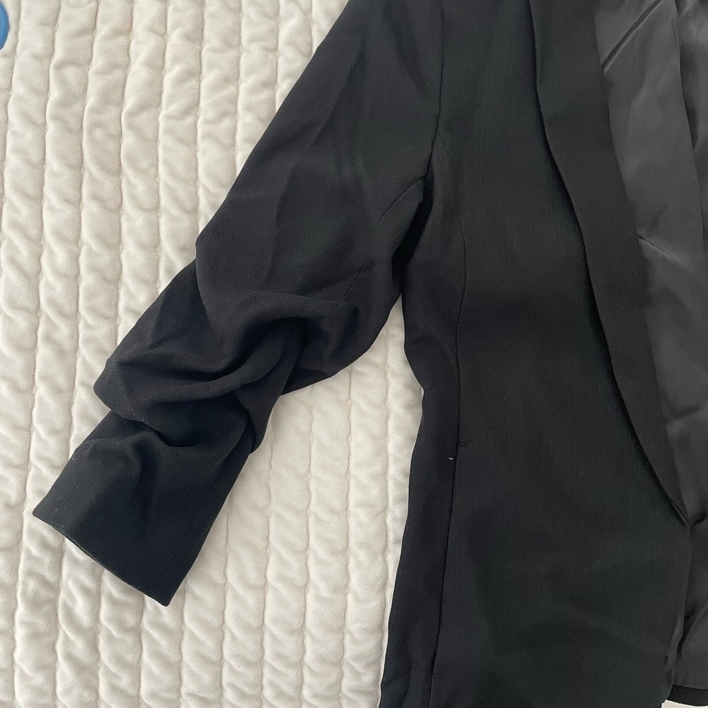 H&M Black Blazer Ruched Sleeves -  Size S - with tags attached - Picture 5 of 7